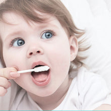 Load image into Gallery viewer, Mother using SuperTots baby oral cleaner on child
