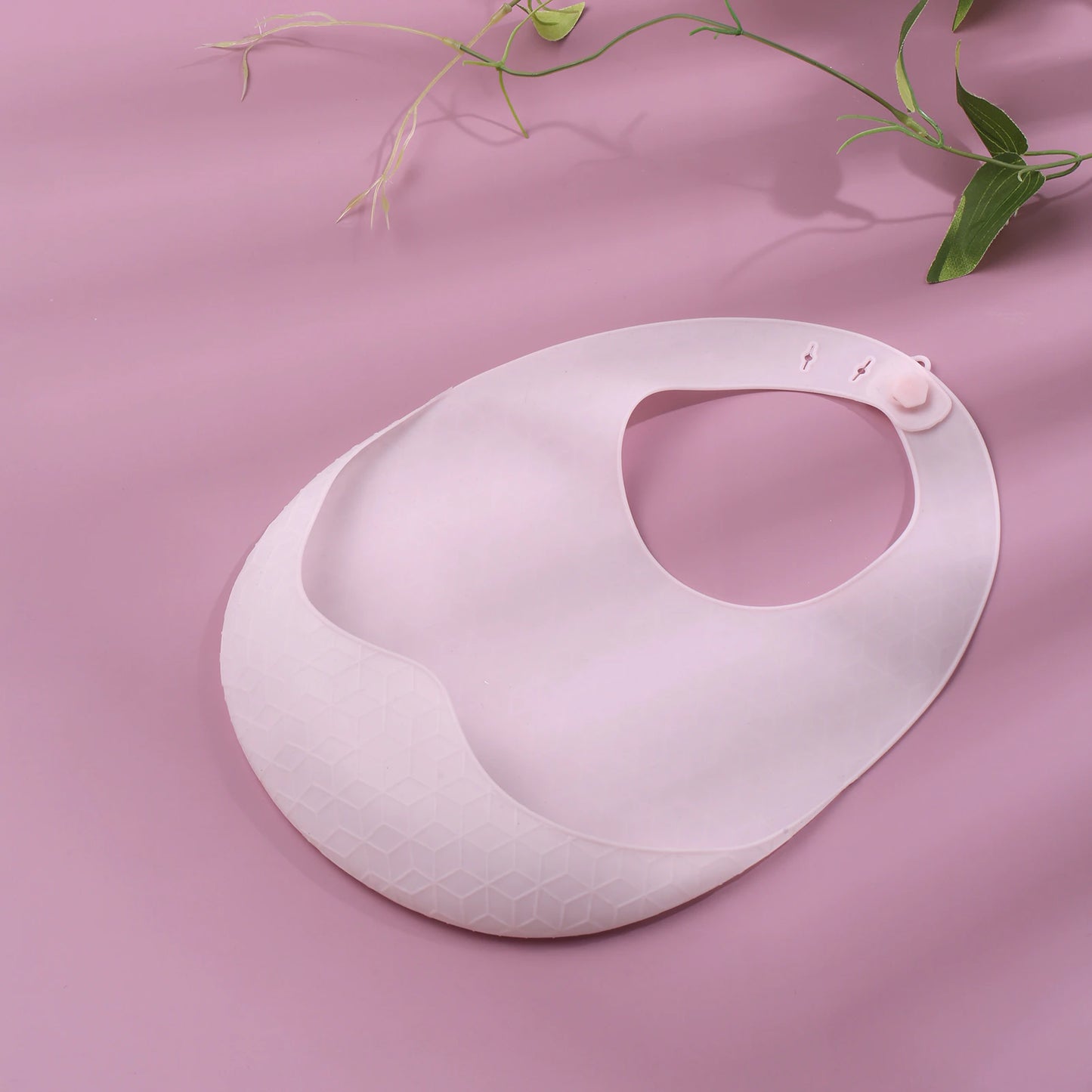 LIGHTWEIGHT SILICONE BABY BIB